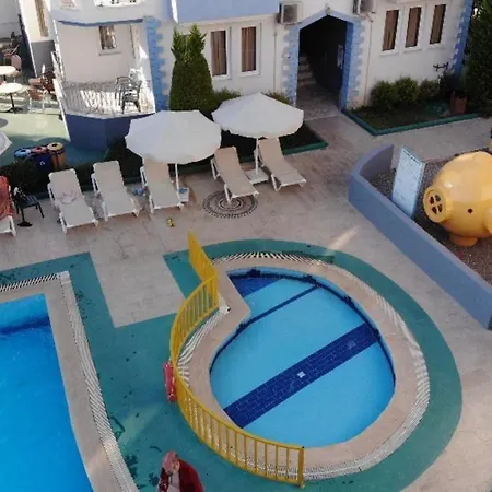 Aparthotel Papaya Apart *
